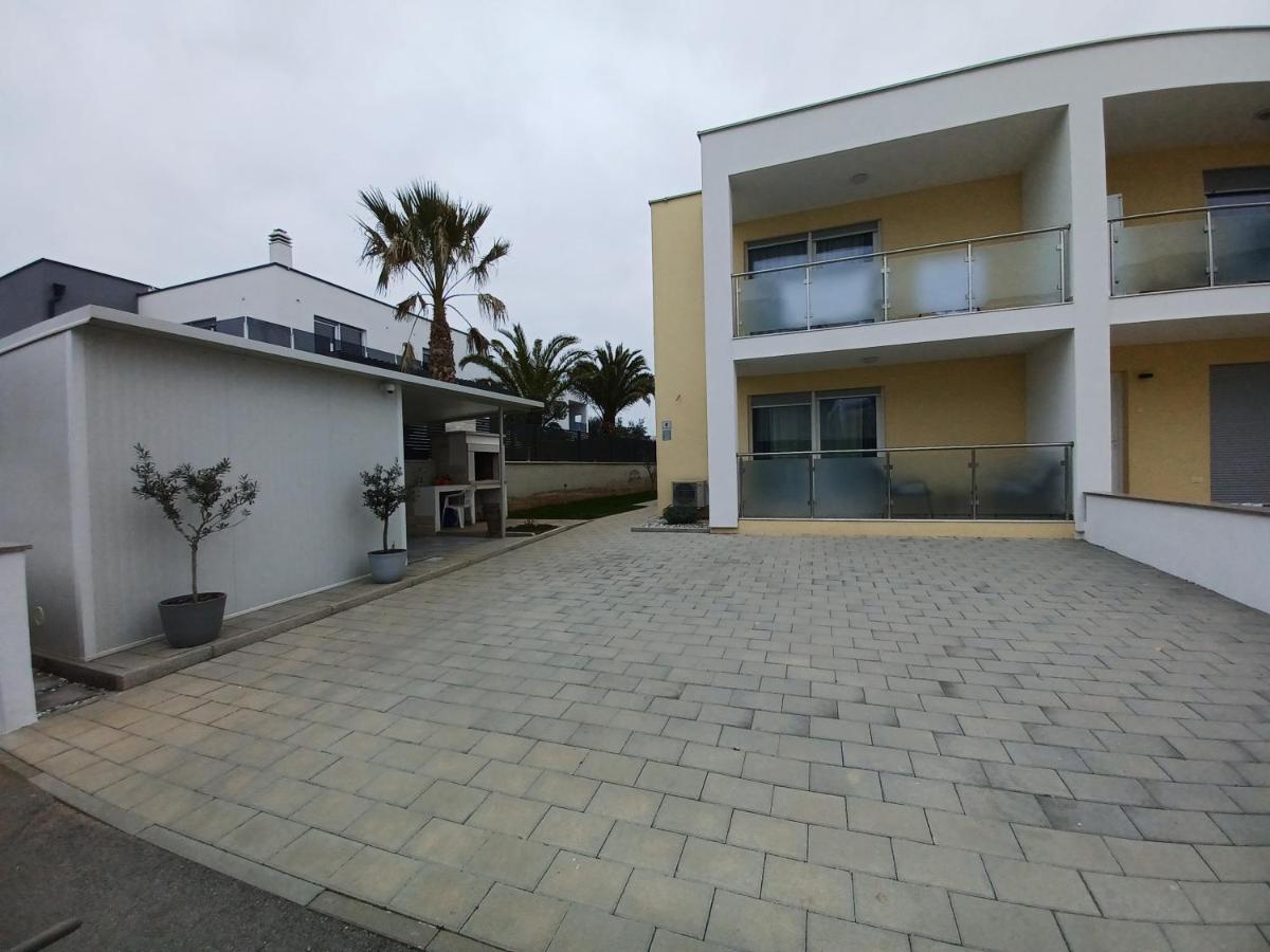 Apartments Leon 1 Novigrad Istria 外观 照片